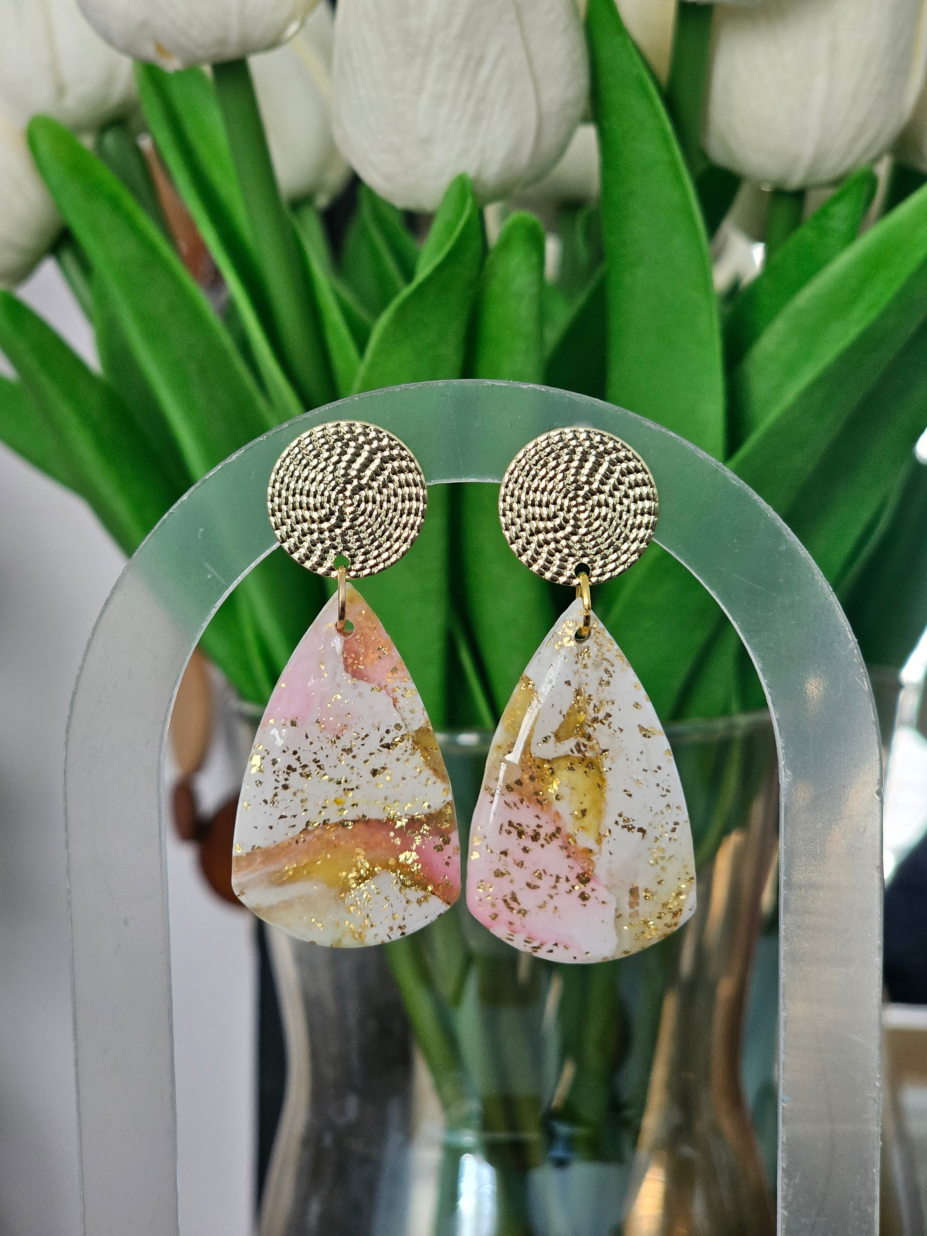 Pink gold drops