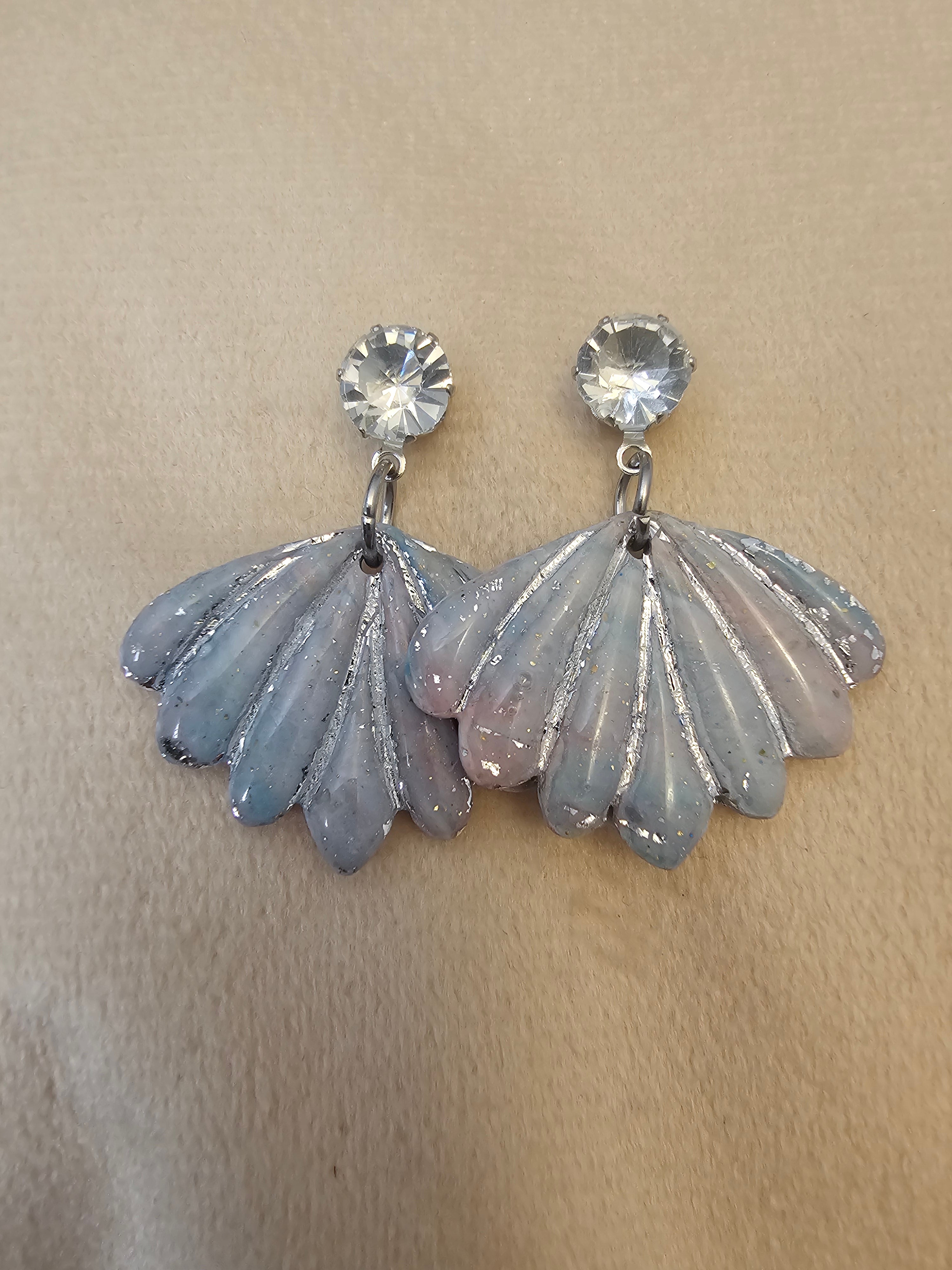 Pink Blue feathers